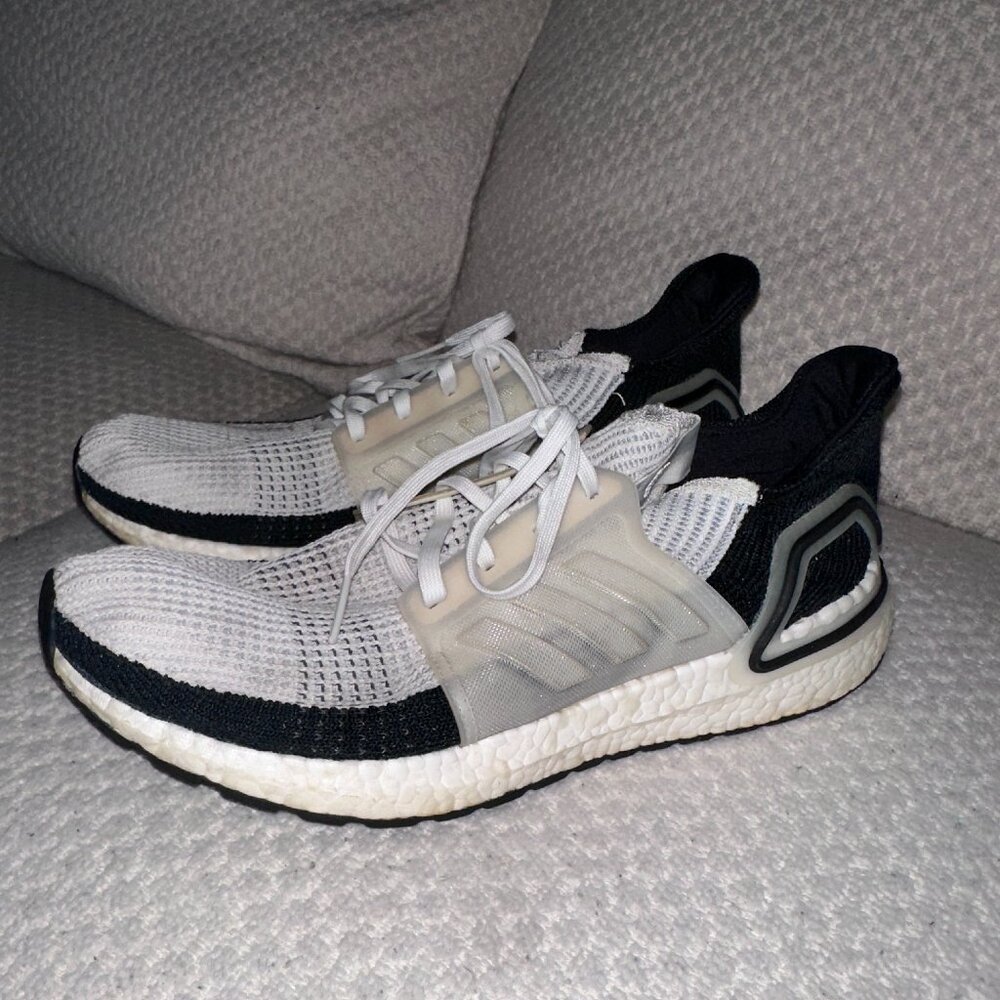 Adidas Men's UltraBoost Shoes - Mesh Upper - White Grey and Black - Size 11